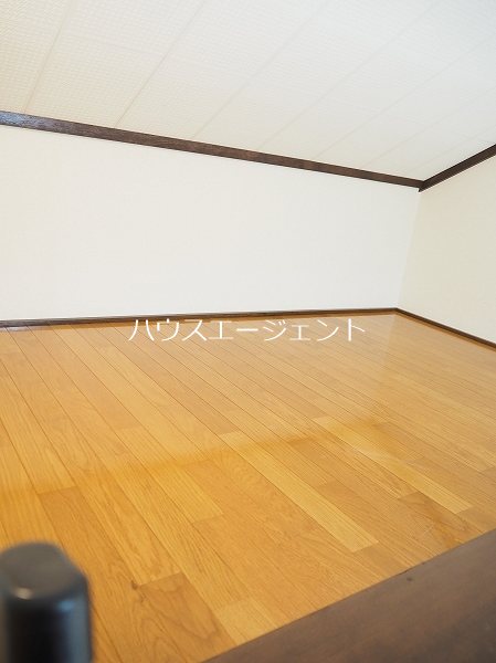 ツゥインズＢ ベッドルーム