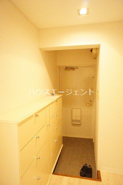 阿部南葛西第1マンション 玄関