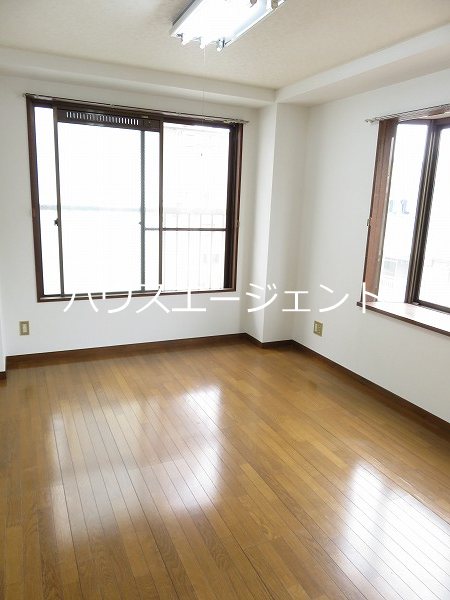 サンライフ鈴木 リビング