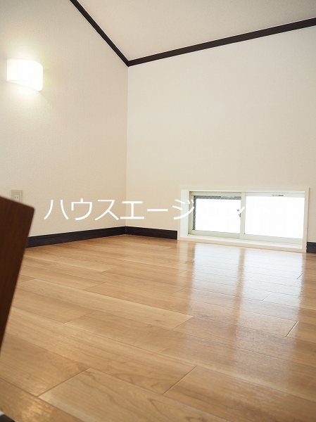 インスパイアート ベッドルーム