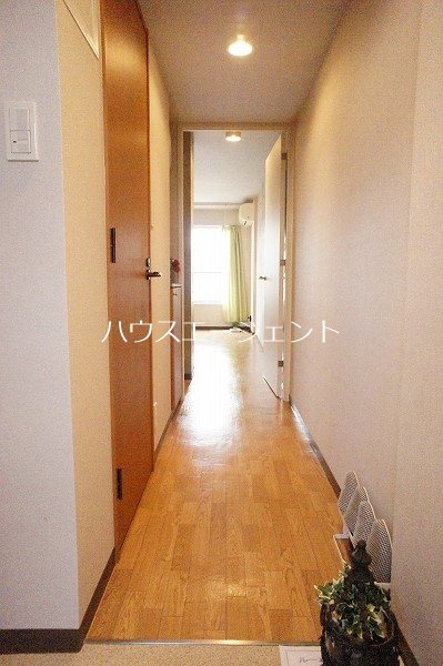 Bright西葛西 玄関