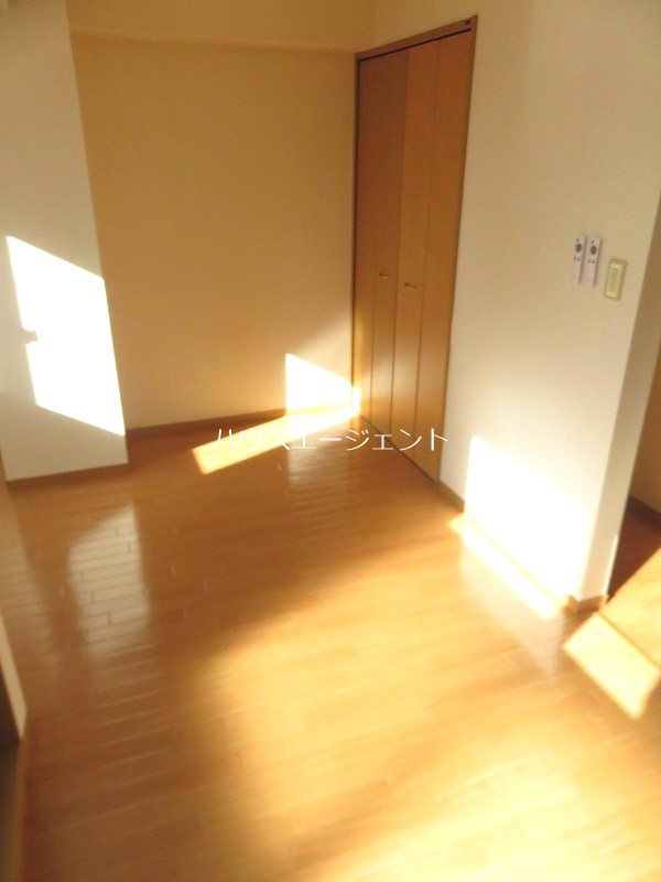 サリダ ベッドルーム