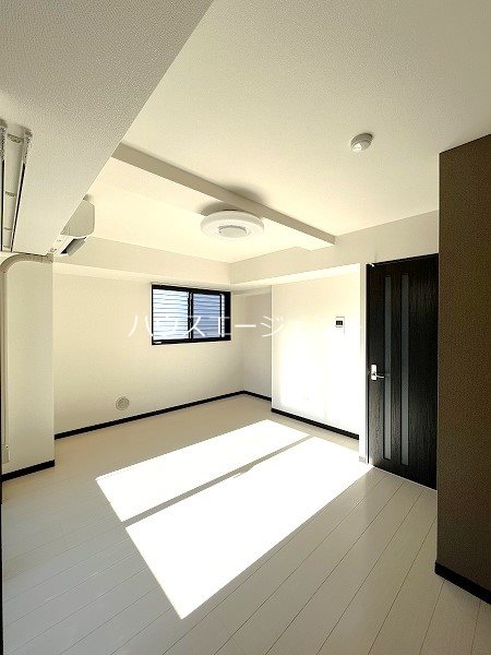 レピュア西葛西レジデンス リビング