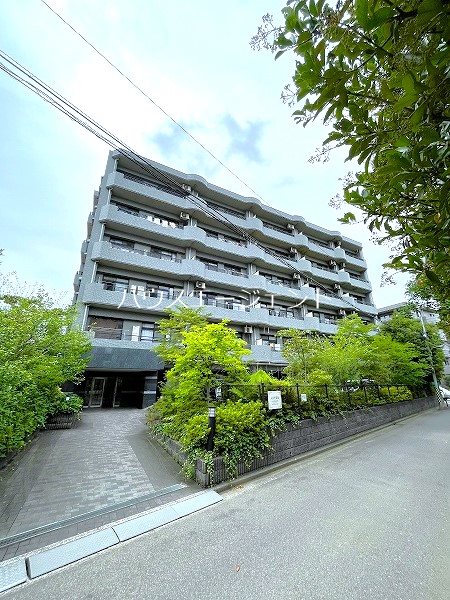 ルネス・アンティーム 206号室 外観