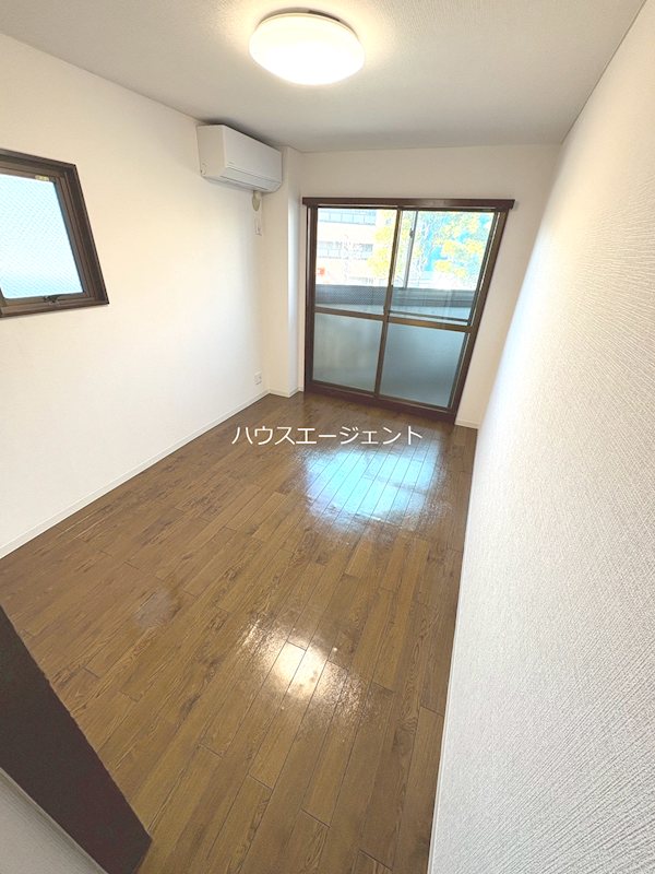 サンリブ一之江 リビング