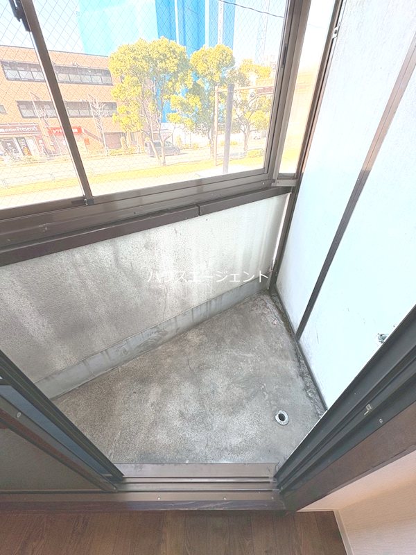 サンリブ一之江 ベランダ