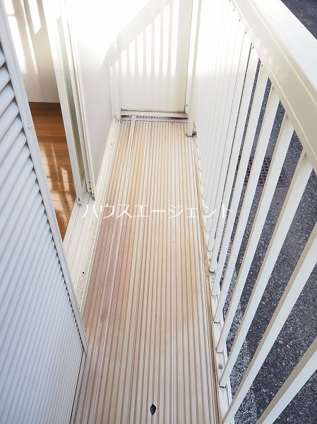 ツゥインズＡ ベランダ