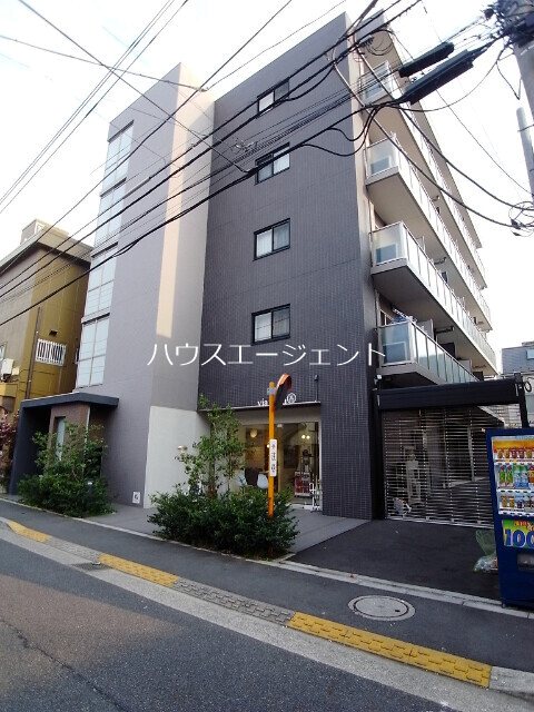 アイアン8KASAI 206号室 外観