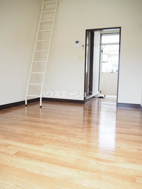 ツゥインズＢ リビング