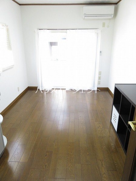 コーポエトランゼⅡ リビング