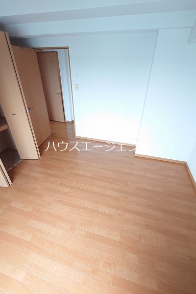 グロリア参番館 ベッドルーム