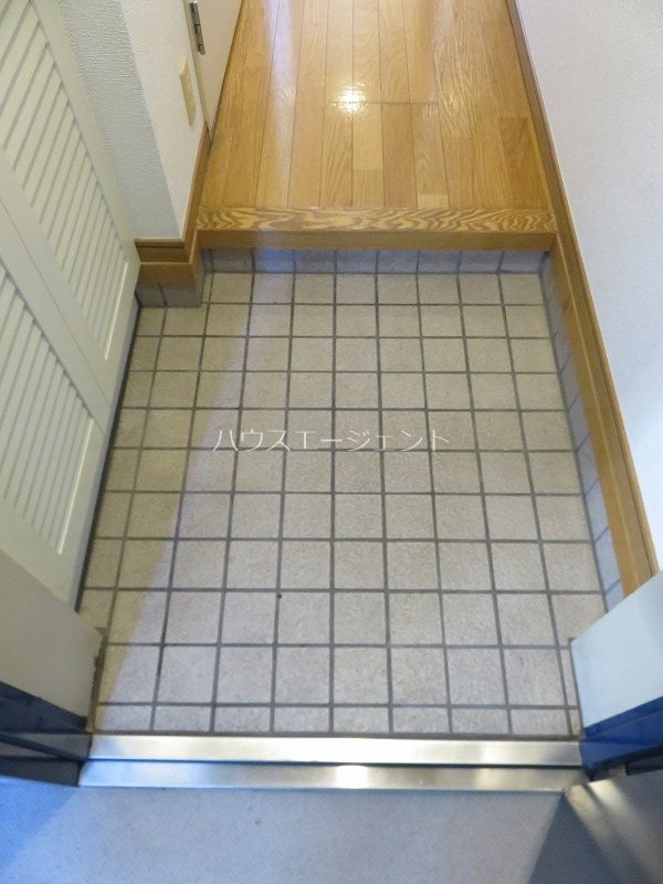 コンフォートMS 玄関