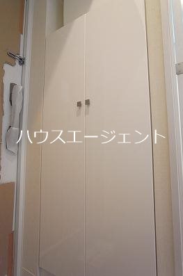 ルクソール　スター 玄関