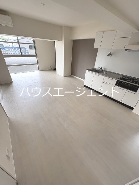 ルクソール　スター リビング