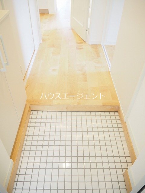 アパートメントけやき通り中葛西 玄関