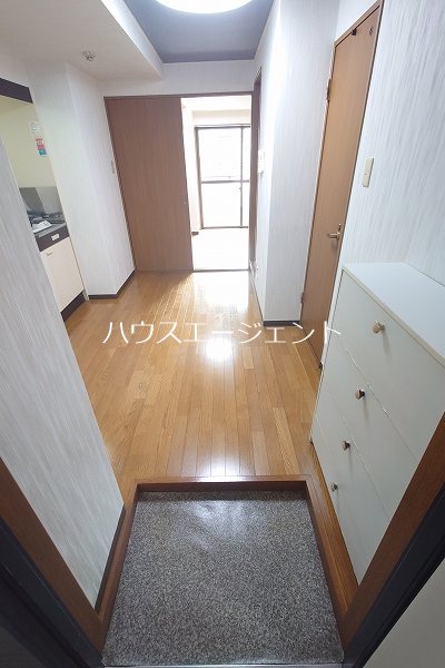 シャルマンモリタⅡ 玄関