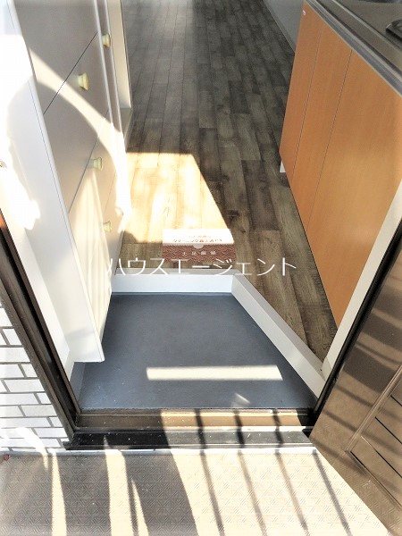 クレール８ 玄関