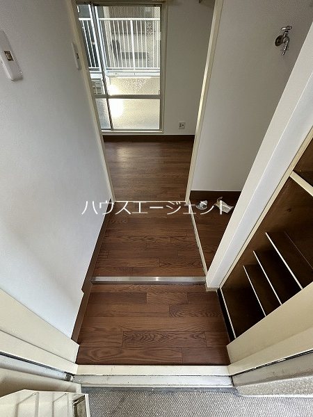 メイプルハイムⅡ 玄関