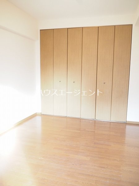 グロリア壱番館 ベッドルーム
