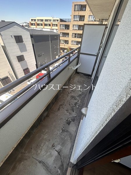 清水マンション ベランダ
