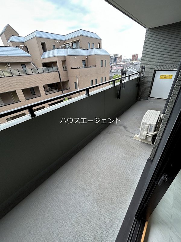 ヌーヴォアージュ ベランダ