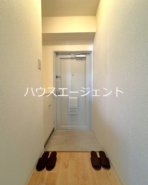 正栄ビル 玄関