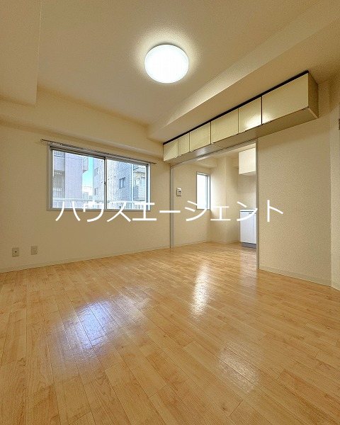 正栄ビル リビング