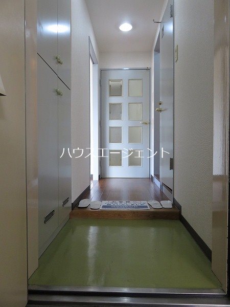 第６頼長ビル 玄関
