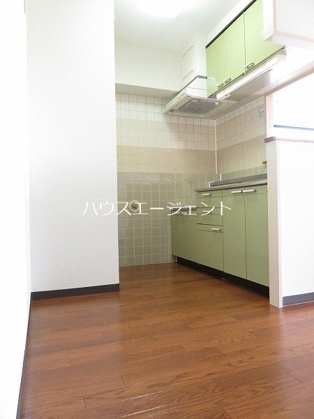 第６頼長ビル キッチン