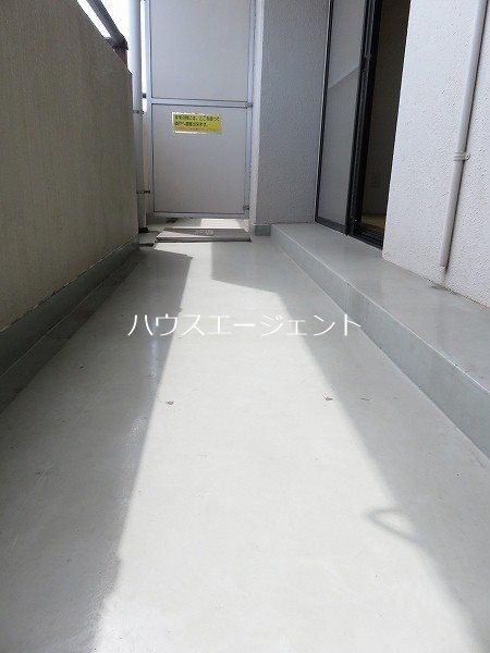 第６頼長ビル ベランダ