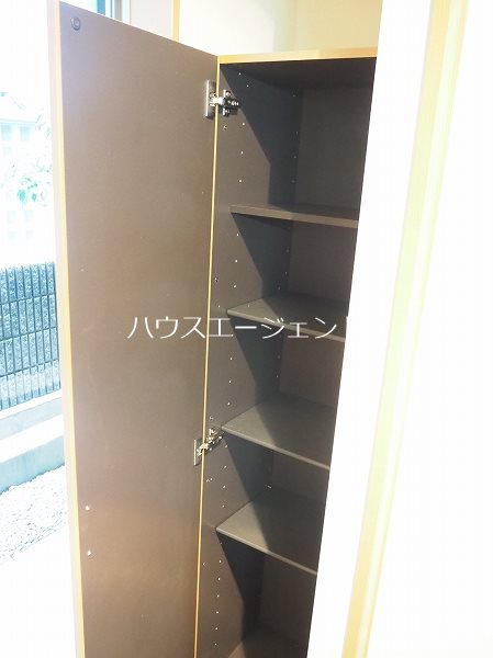 フローラ３ エントランス