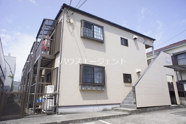 第六ハイツヤマヤ 202号室 外観