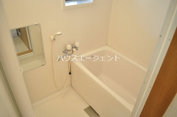 第六ハイツヤマヤ 風呂画像