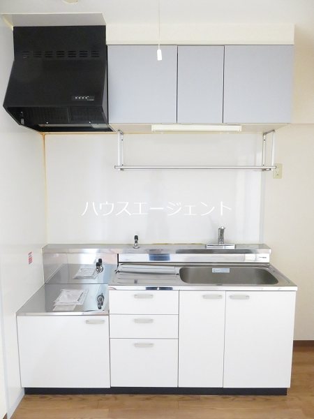 マンションカネイ キッチン