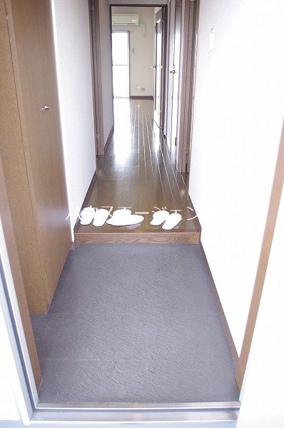 ソレアード葛西 玄関