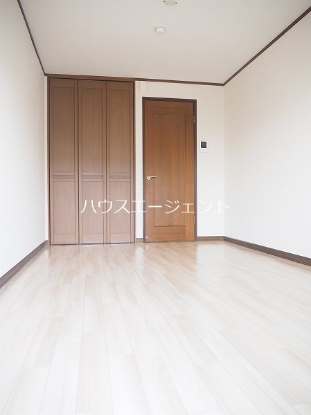 メゾンリッシュ葛西 ベッドルーム