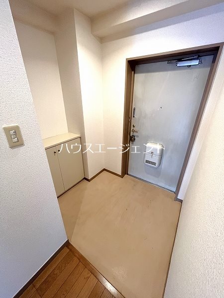 愛幸中葛西マンション 玄関