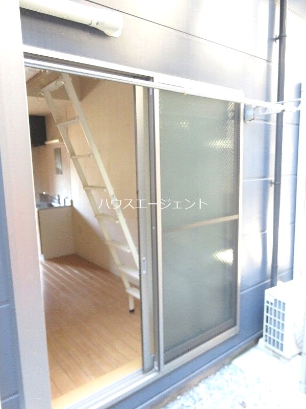 フローラ４ ベランダ