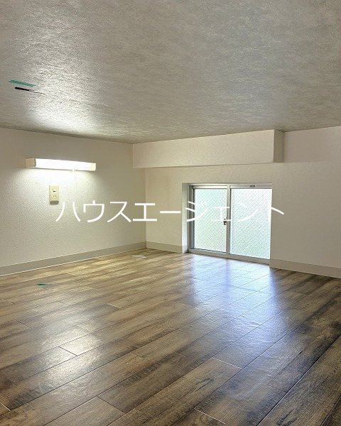 エクセル２ ベッドルーム