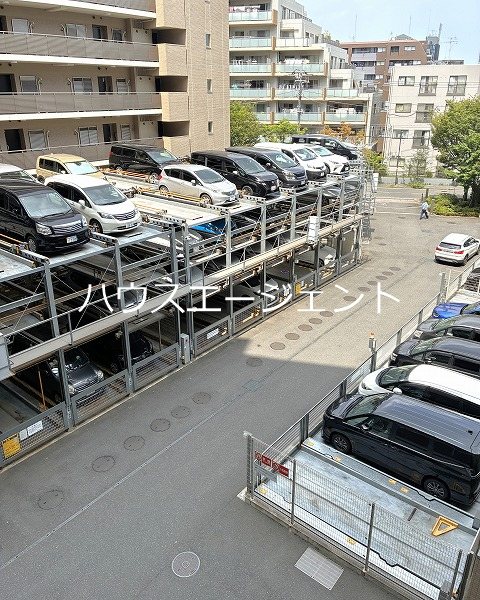 レジデントプレイス西葛西 駐車場