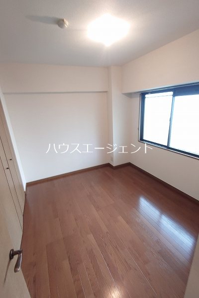 グロリア壱番館 ベッドルーム