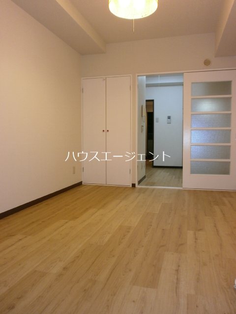 マ・メールロア ベッドルーム