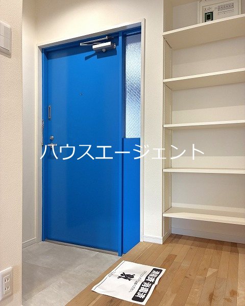 KIRAKU２ 玄関