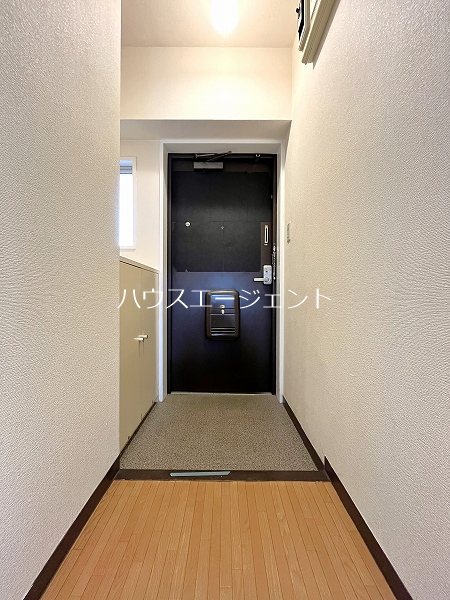 西葛西田中ビル 玄関