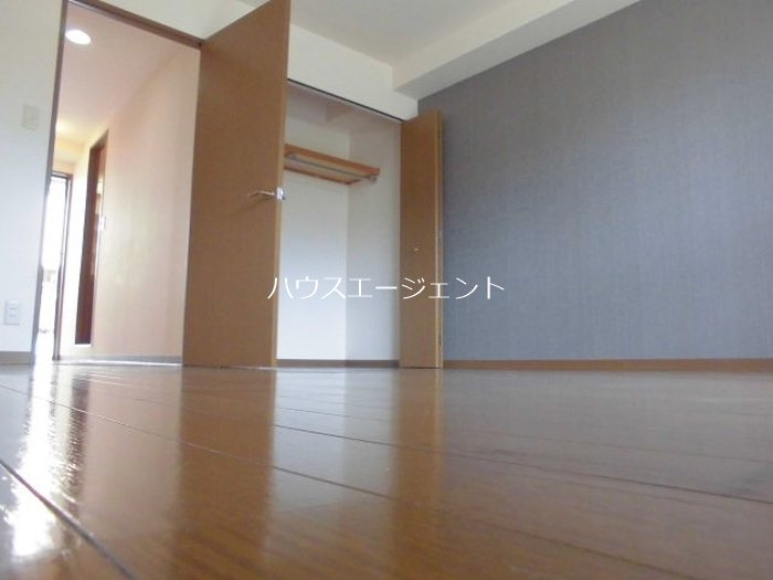 ARAKISS PLAZA リビング