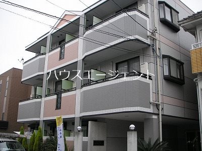 フリーデン 305号室 外観