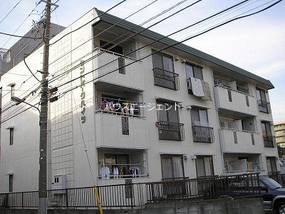 セントパークハイツ 202号室 外観