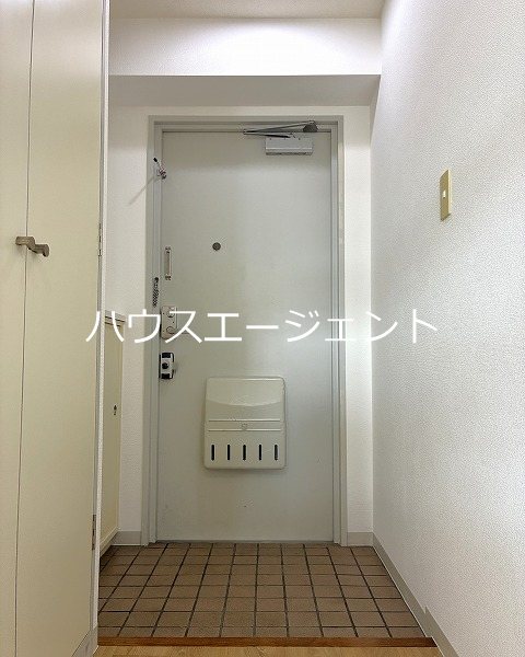 第２吉野ビル 玄関