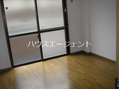 プラムガーデン ベッドルーム