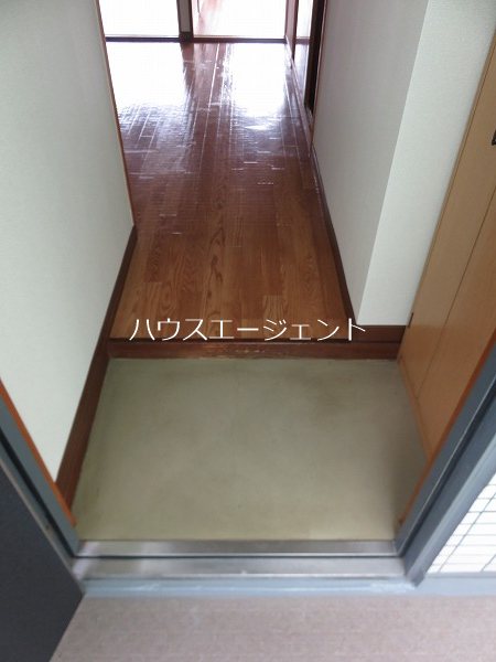 シャトレグレイス 玄関